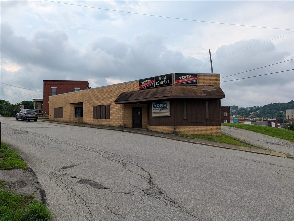712 Magee Avenue and 8th Street, Jeannette, PA 15644