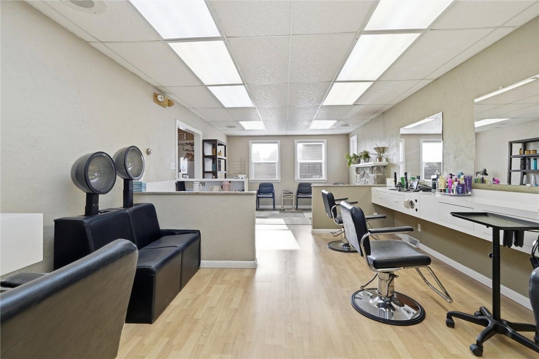 5304 Park Ave, Bethel Park, PA 15102