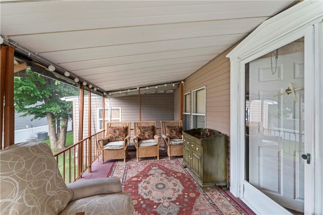 Front Porch 338 Festival Road