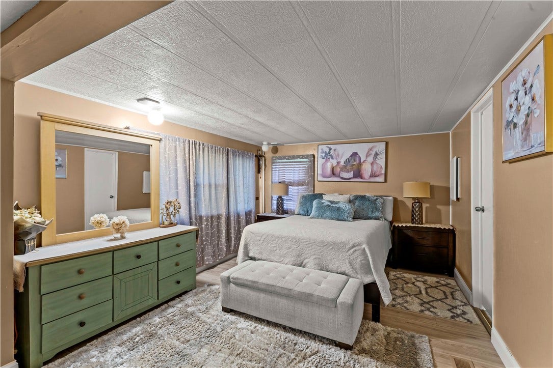 Owners Bedroom 338 Festival Road