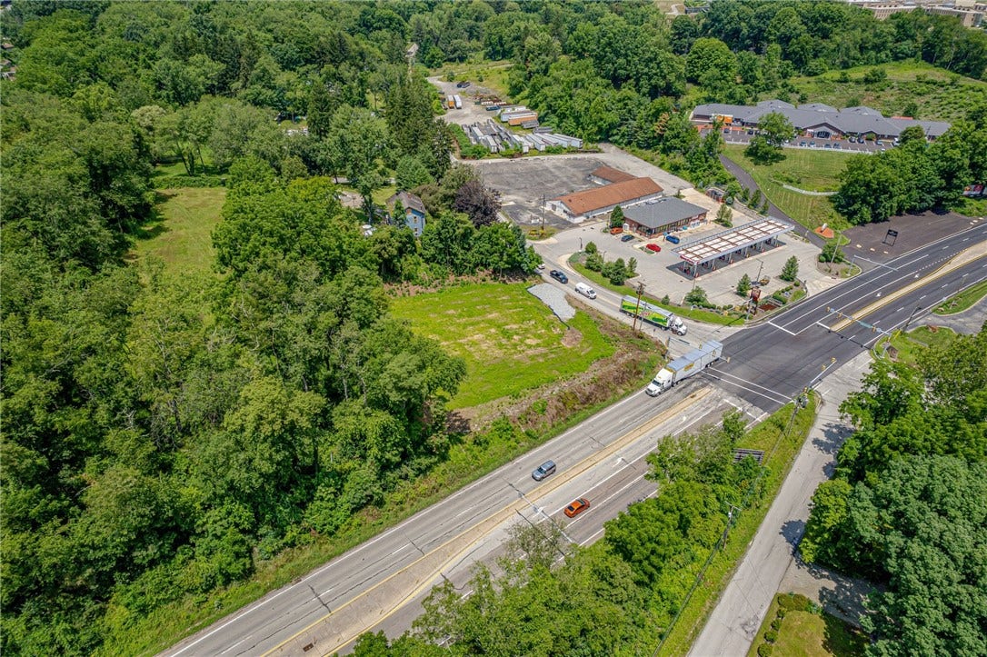 119 Willow Crossing Road, Greensburg, PA 15601
