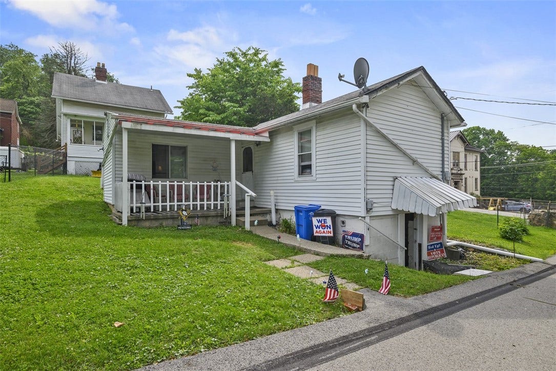 11839 Crockett St, North Huntingdon, PA 15647
