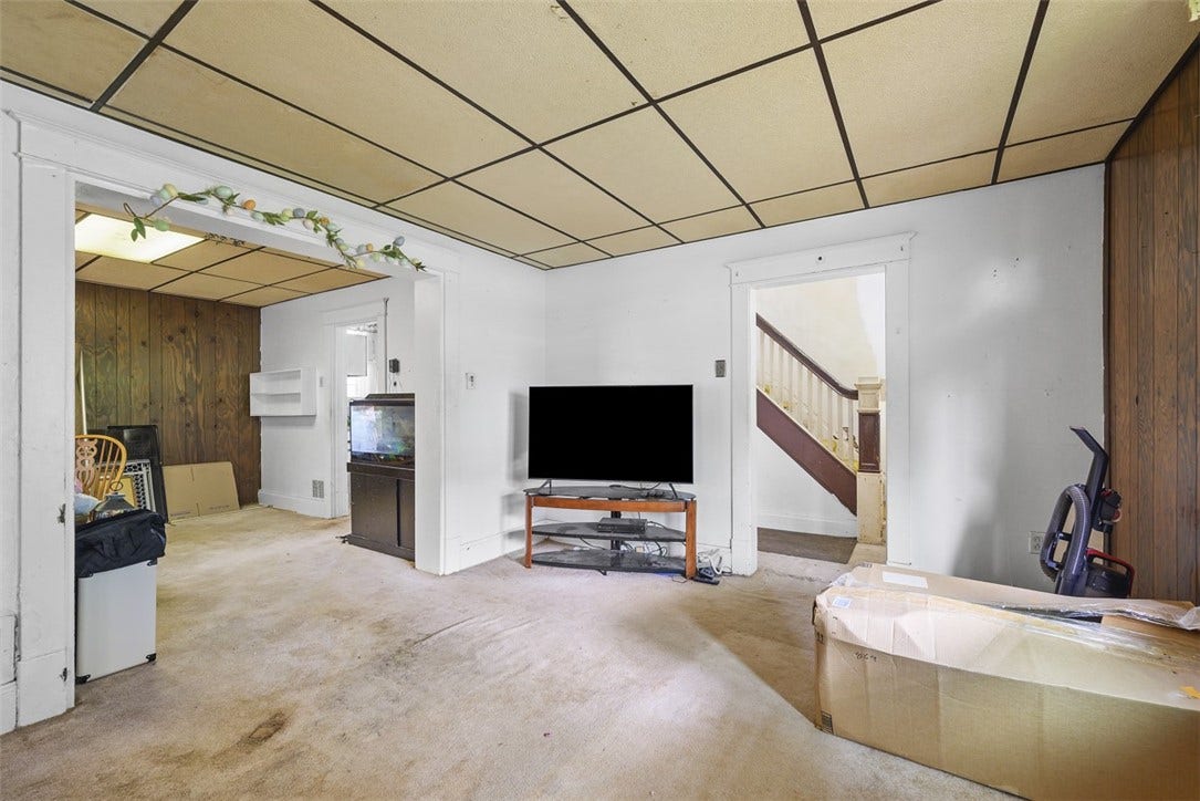 11839 Crockett St, North Huntingdon, PA 15647