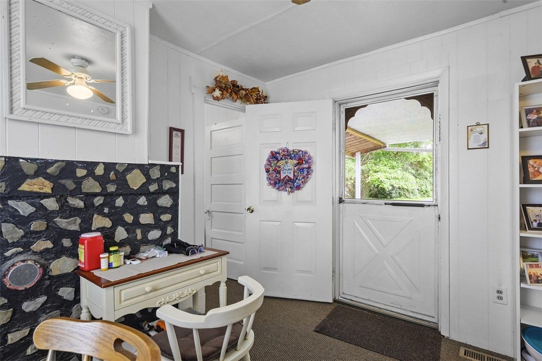 11839 Crockett St, North Huntingdon, PA 15647