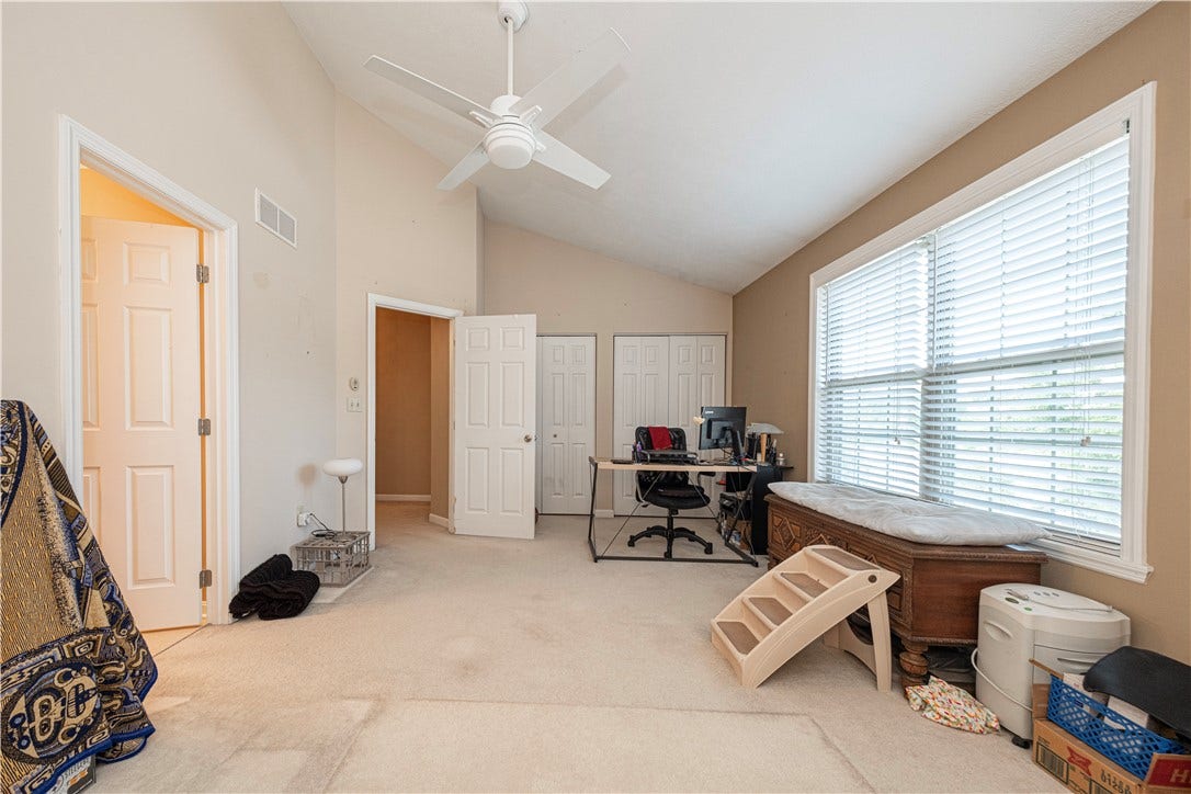 602 Berrington Ct, Bethel Park, PA 15102
