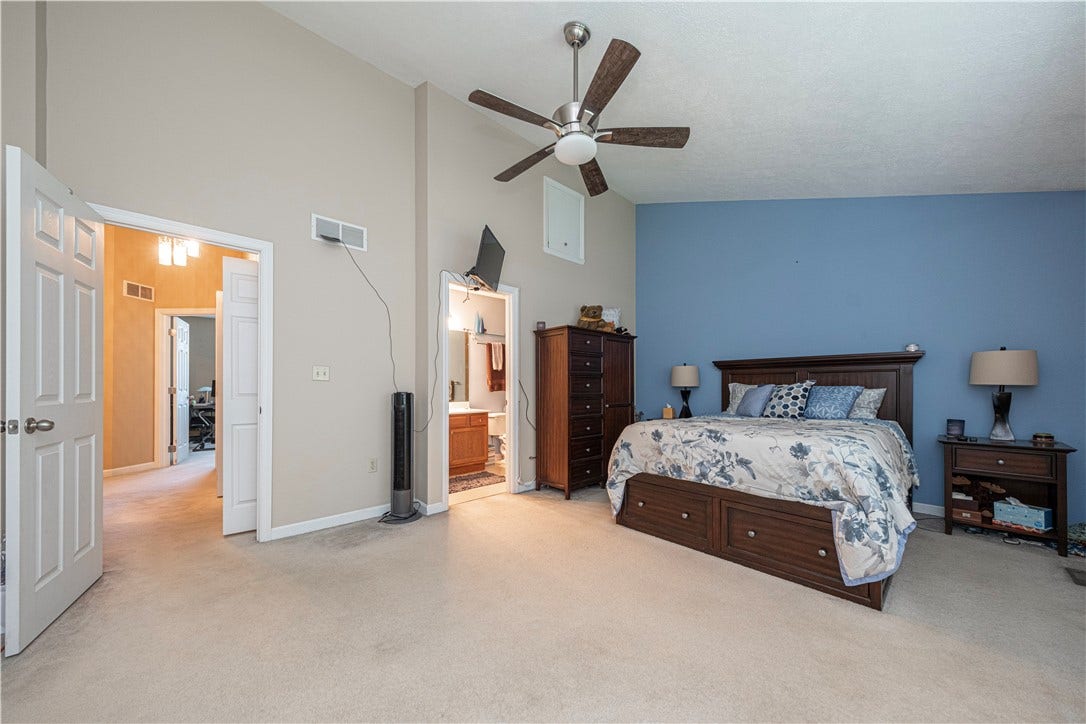 602 Berrington Ct, Bethel Park, PA 15102