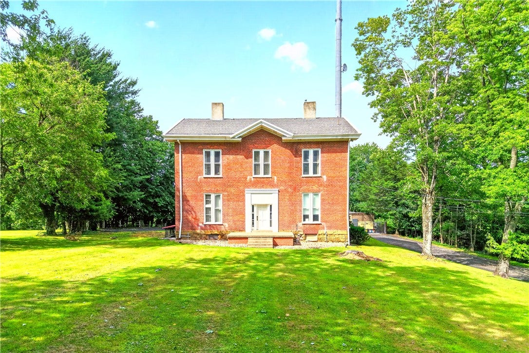 210 Tollgate Hill Rd, Greensburg, PA 15601