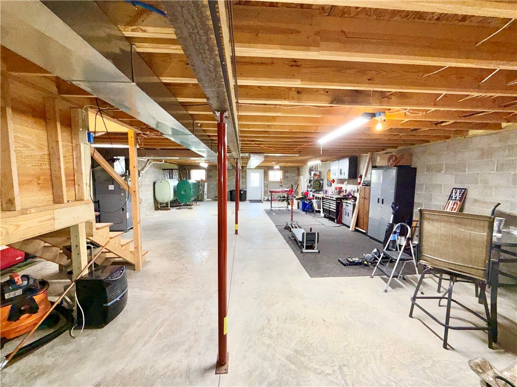 314 Denney Road, Uniontown, PA 15401