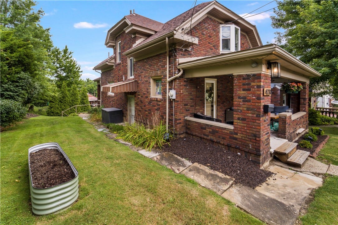 4230 Tuxey Ave, Pittsburgh, PA 15227