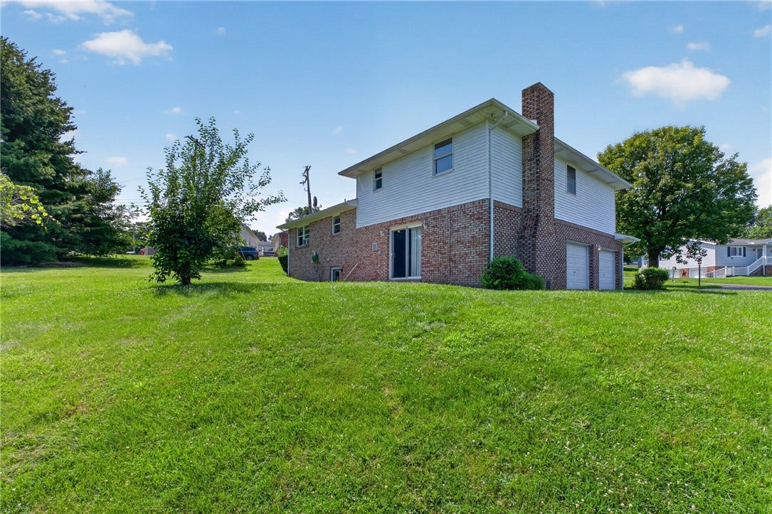 150 Melissa Drive, Mount Pleasant, PA 15666
