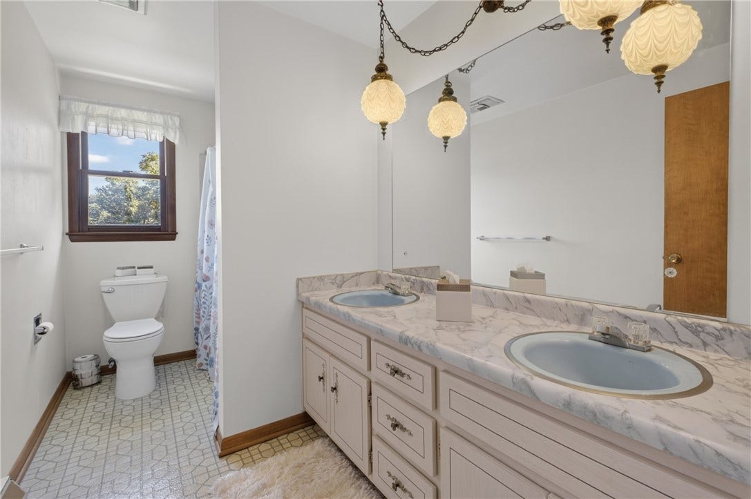 150 Melissa Drive, Mount Pleasant, PA 15666
