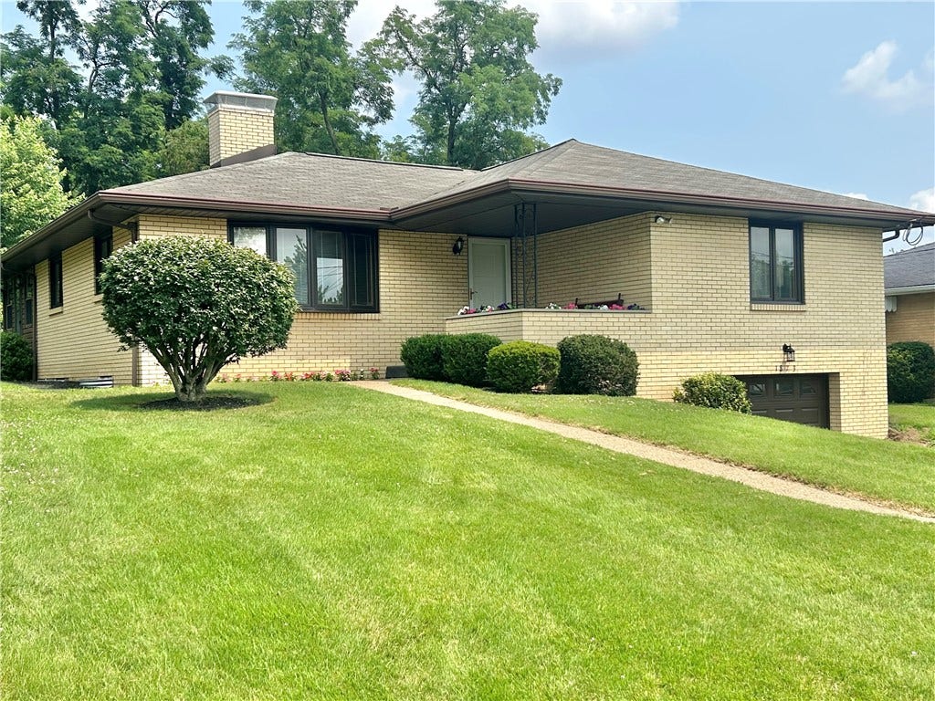 1873 Virginia Via, Washington, PA 15301