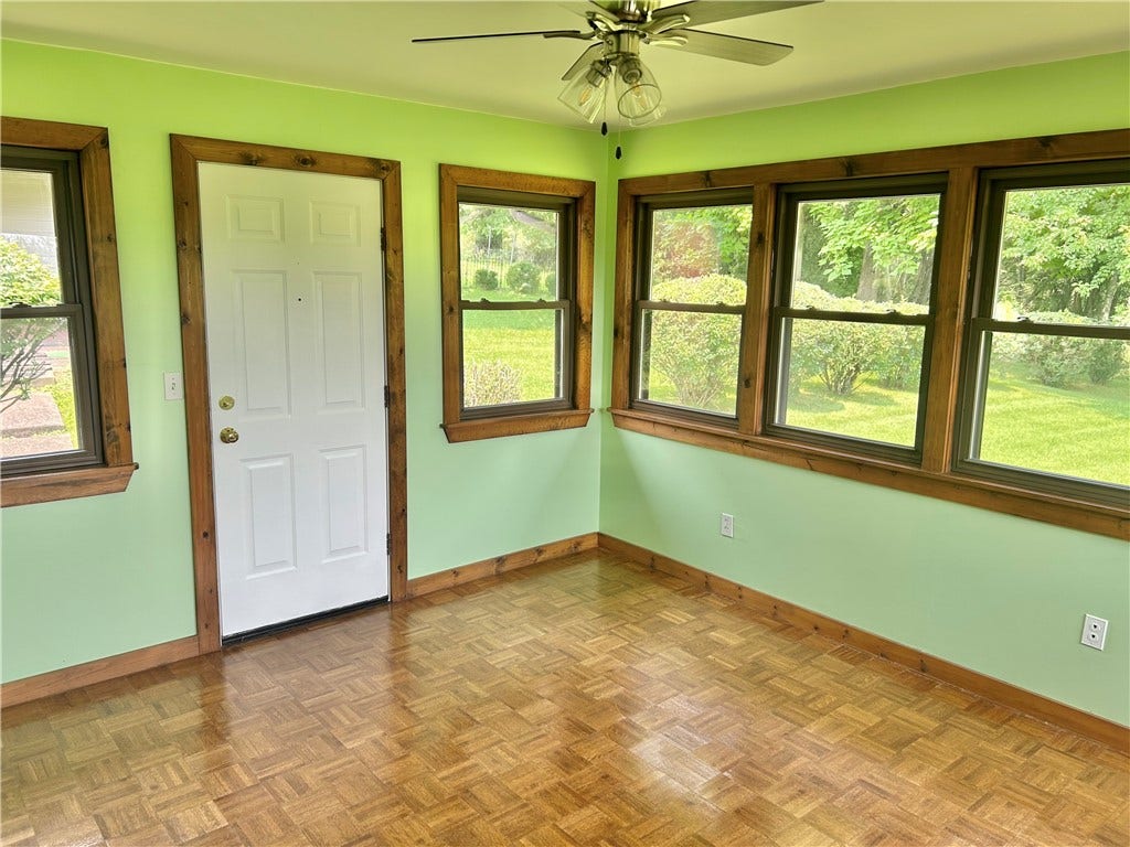 1873 Virginia Via, Washington, PA 15301