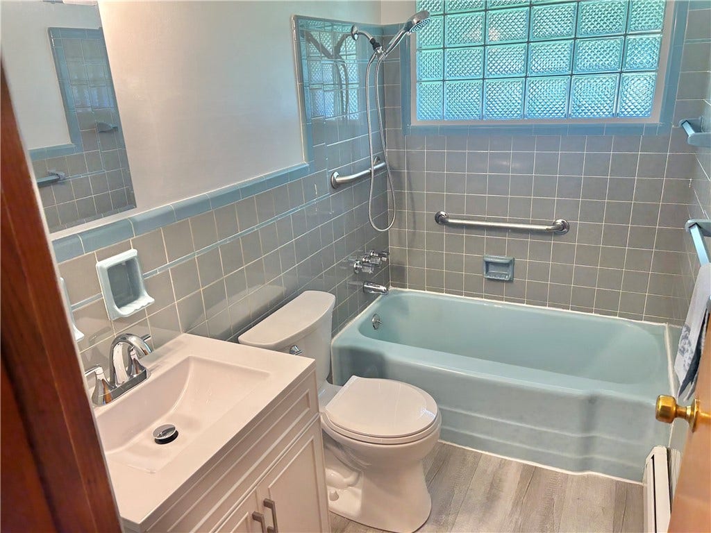 1873 Virginia Via, Washington, PA 15301
