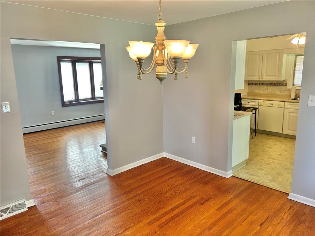 1873 Virginia Via, Washington, PA 15301