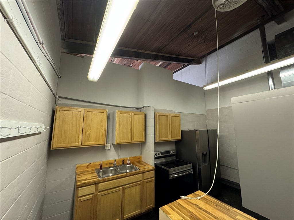 115 Pioneer Way, Scottdale, PA 15683