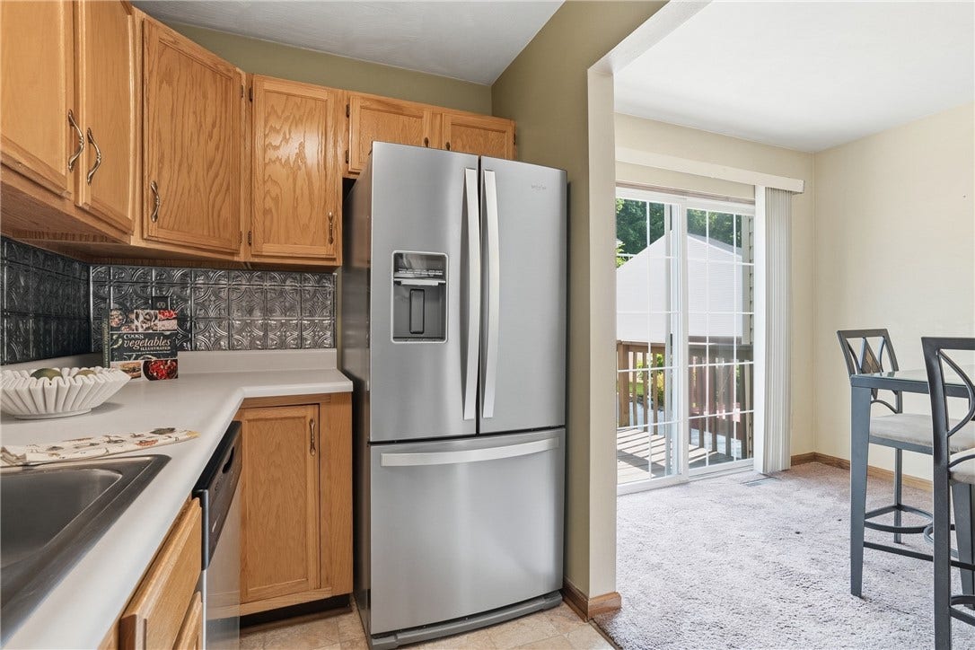 822 Mount Pleasant Rd, Greensburg, PA 15601