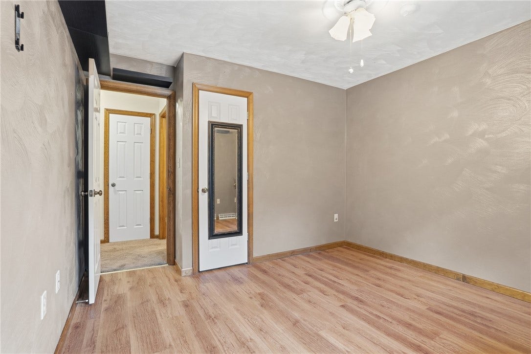 822 Mount Pleasant Rd, Greensburg, PA 15601