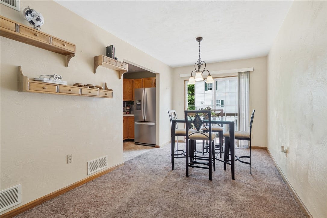 822 Mount Pleasant Rd, Greensburg, PA 15601