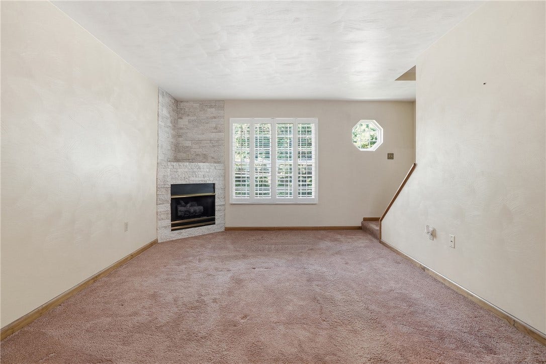 822 Mount Pleasant Rd, Greensburg, PA 15601