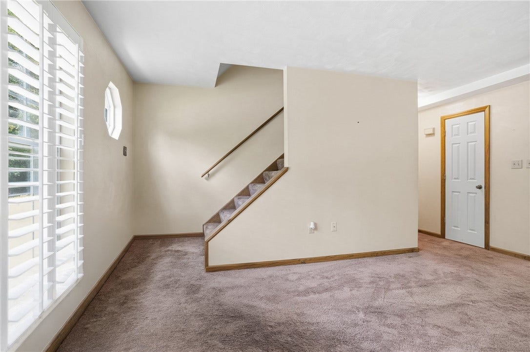 822 Mount Pleasant Rd, Greensburg, PA 15601