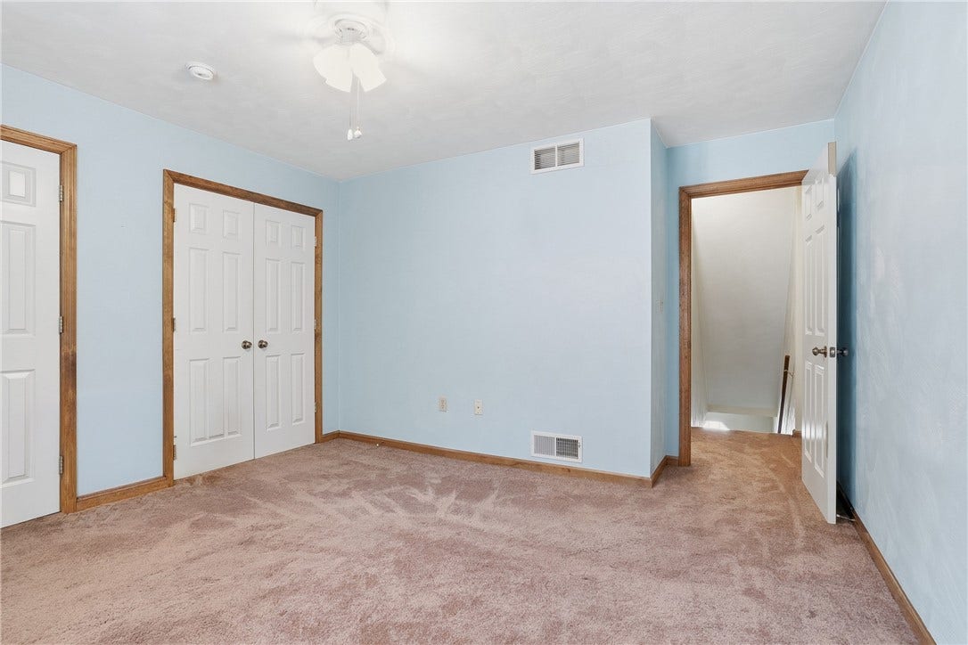 822 Mount Pleasant Rd, Greensburg, PA 15601