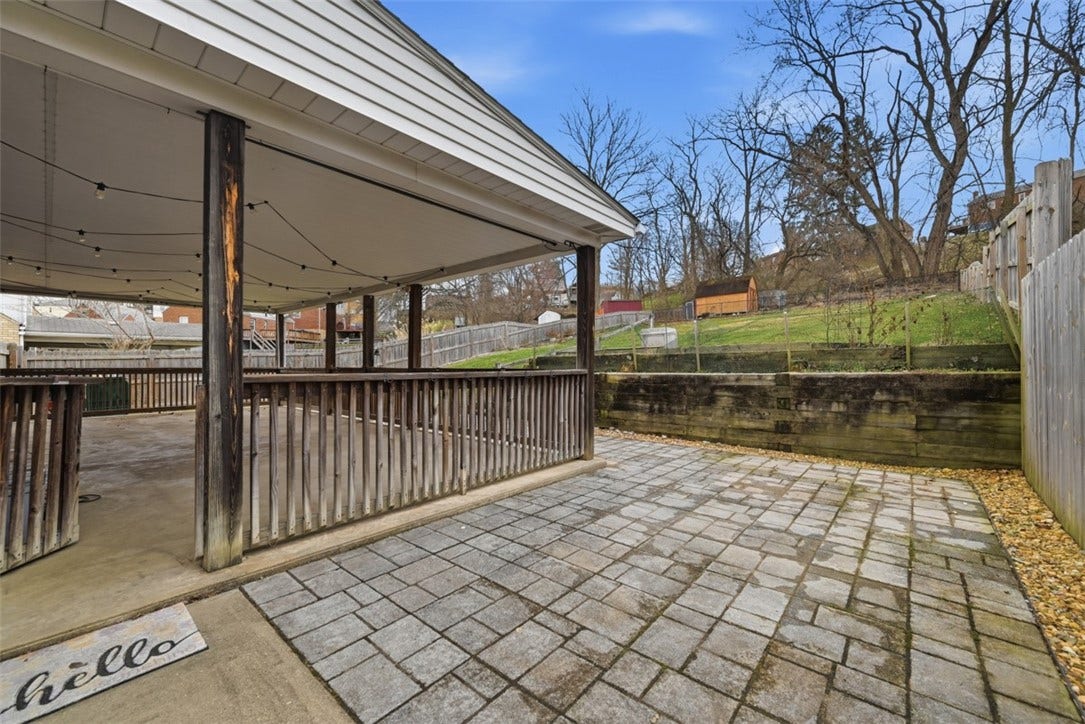 3109 Aniray Cir, Bethel Park, PA 15102