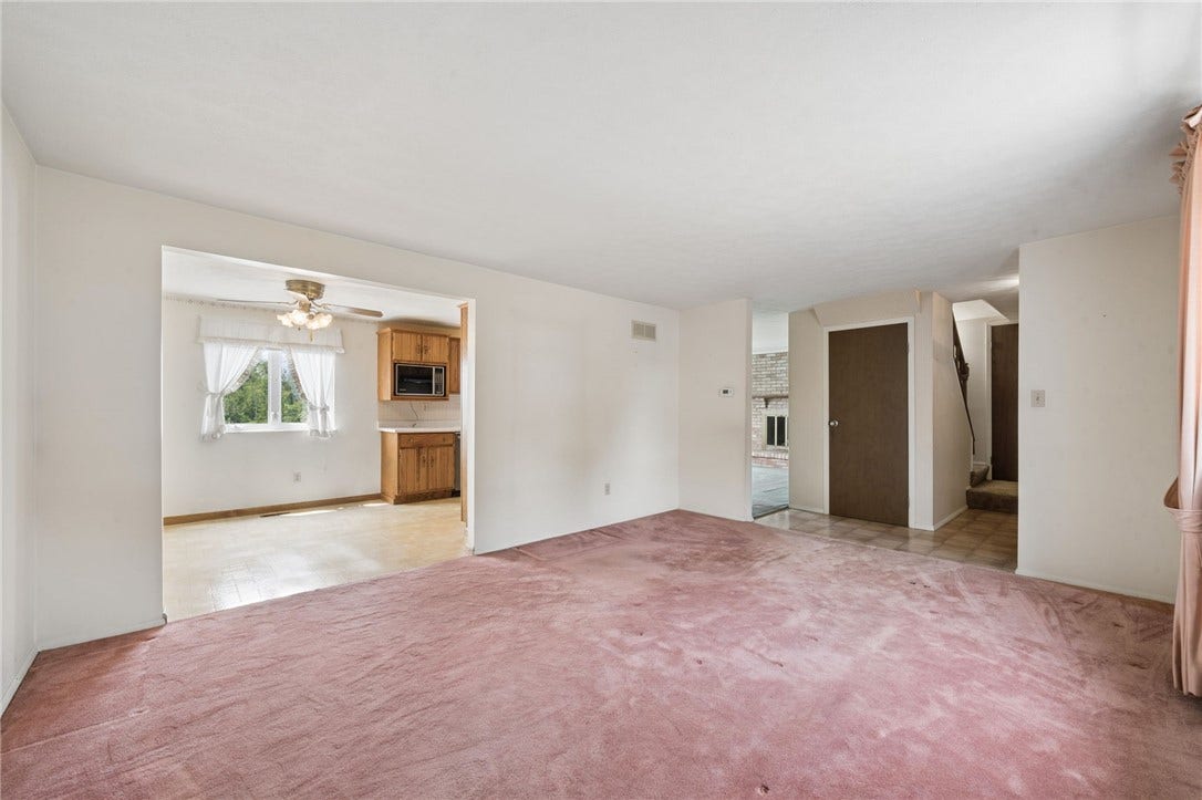 132 Tippecanoe Dr, Greensburg, PA 15601