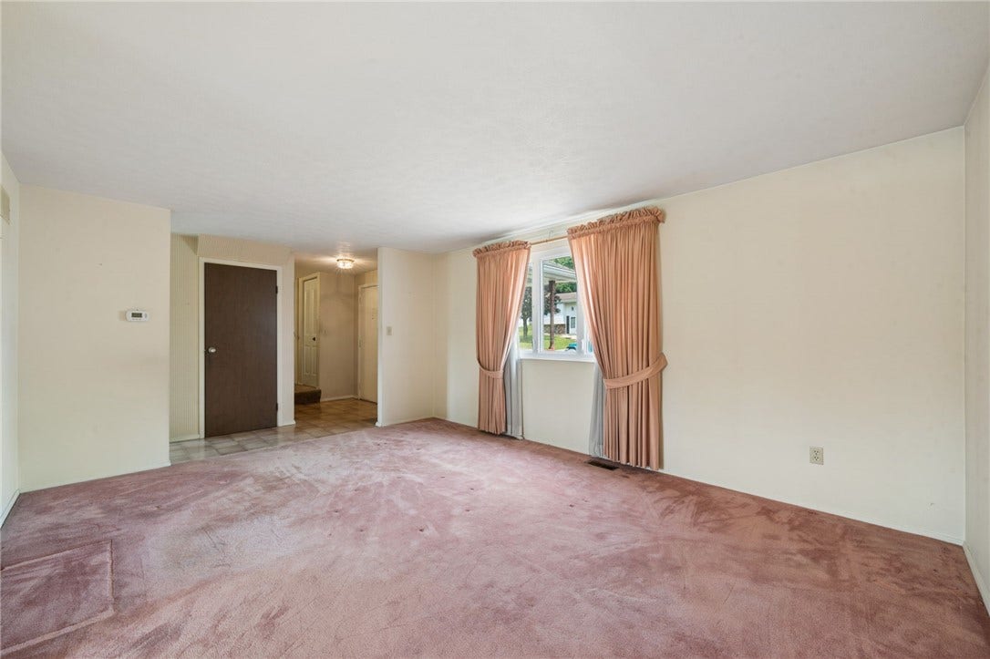 132 Tippecanoe Dr, Greensburg, PA 15601