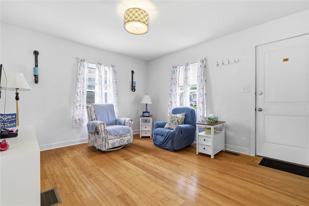 118 Homewood Ave, Belle Vernon, PA 15012