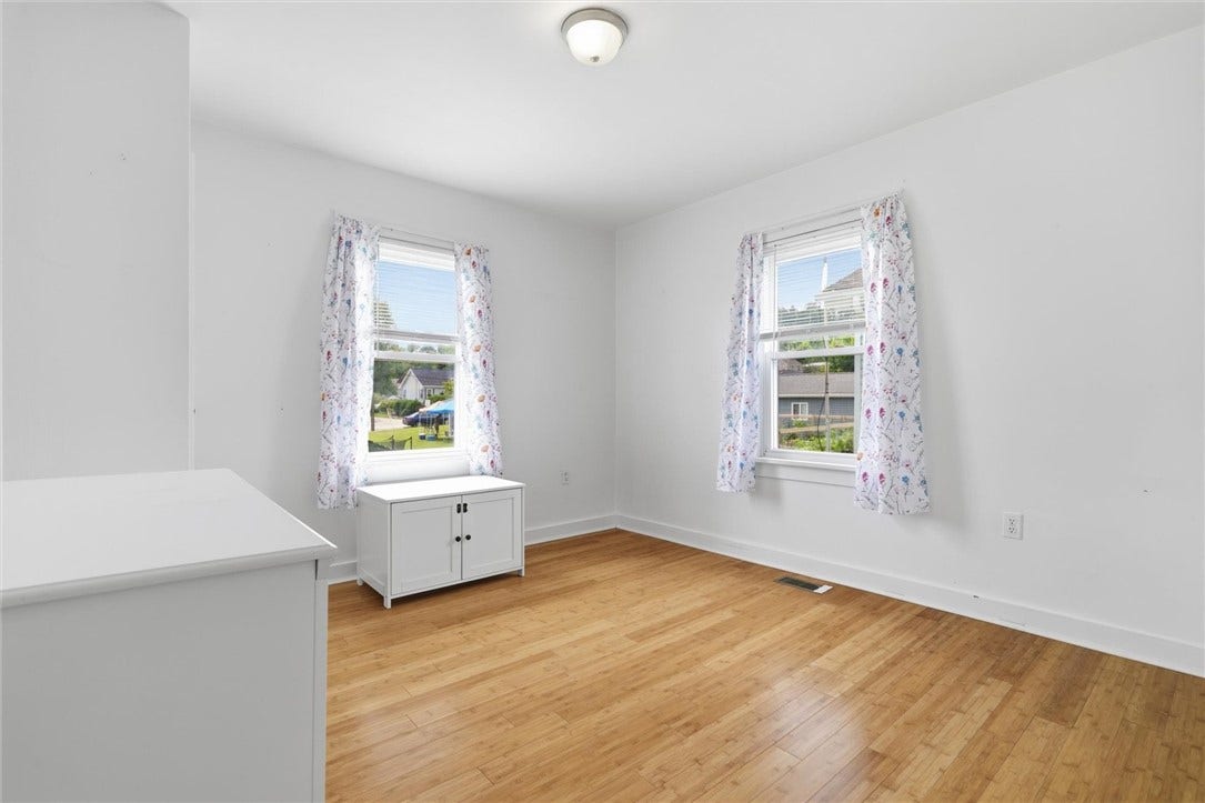 118 Homewood Ave, Belle Vernon, PA 15012