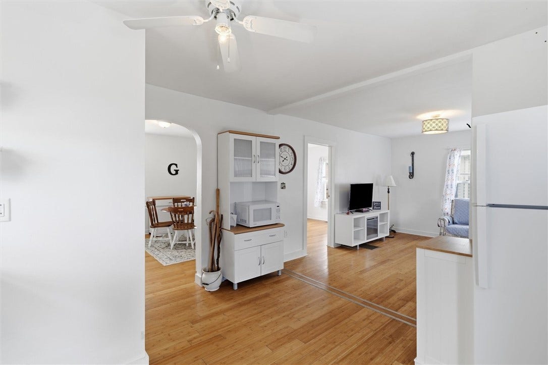 118 Homewood Ave, Belle Vernon, PA 15012