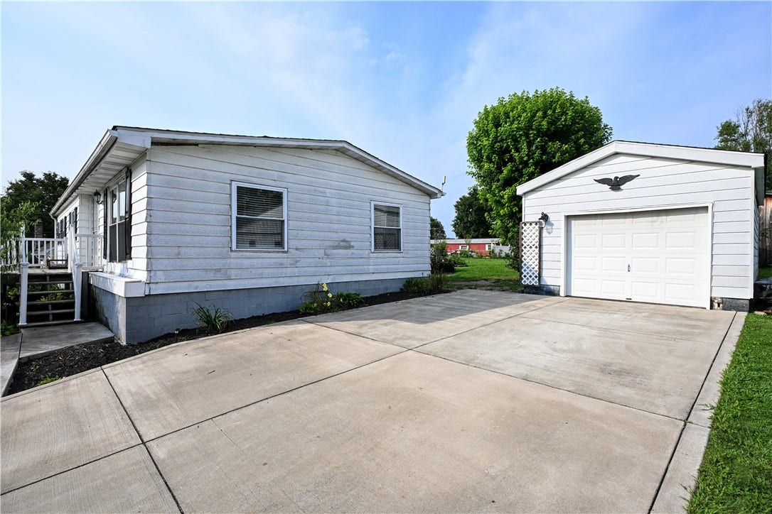 254 Ridge Road, Brownsville, PA 15417