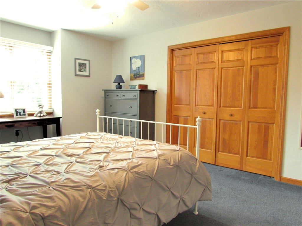 229 KATHERINE DRIVE, North Huntingdon, PA 15642
