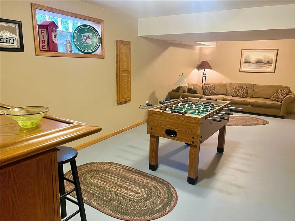 229 KATHERINE DRIVE, North Huntingdon, PA 15642