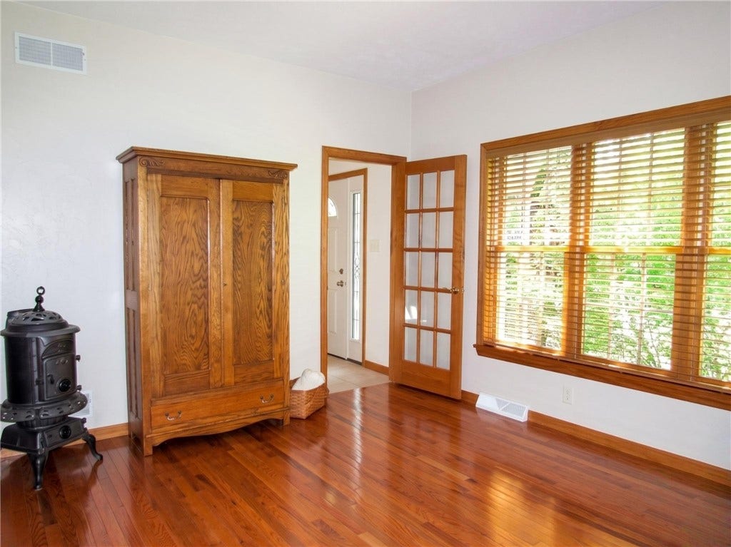 229 KATHERINE DRIVE, North Huntingdon, PA 15642