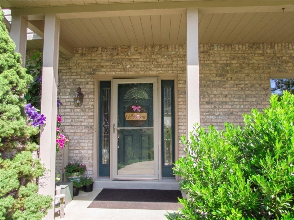 229 KATHERINE DRIVE, North Huntingdon, PA 15642