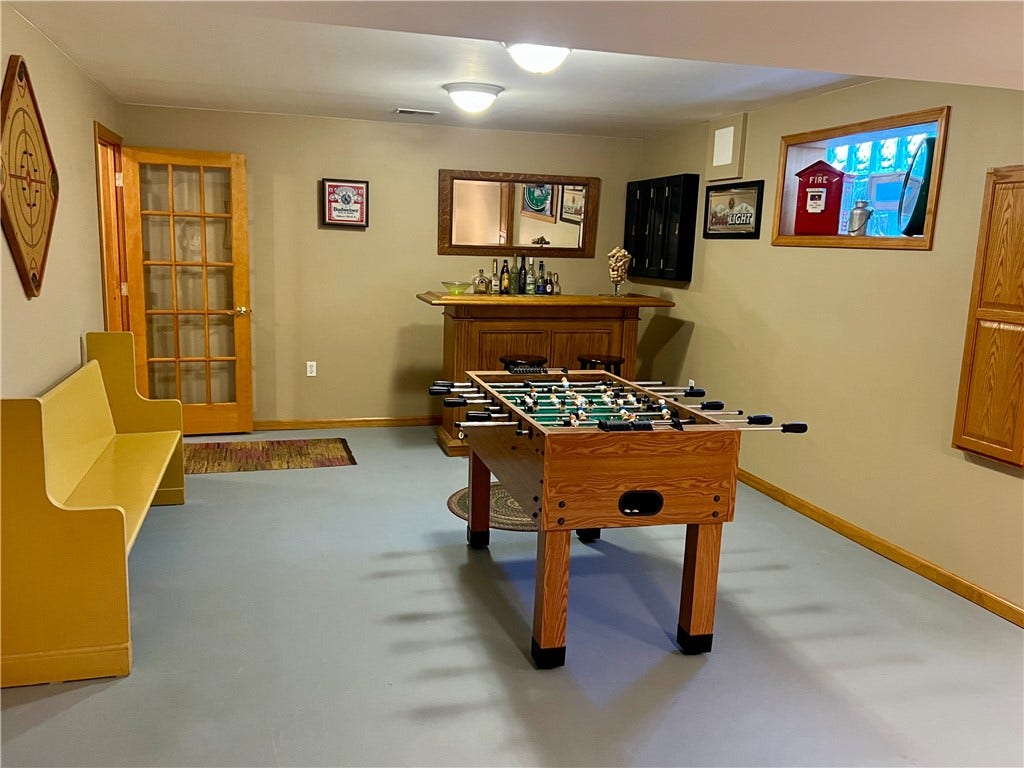 229 KATHERINE DRIVE, North Huntingdon, PA 15642