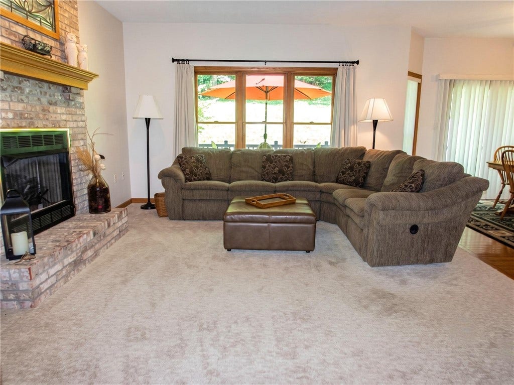 229 KATHERINE DRIVE, North Huntingdon, PA 15642