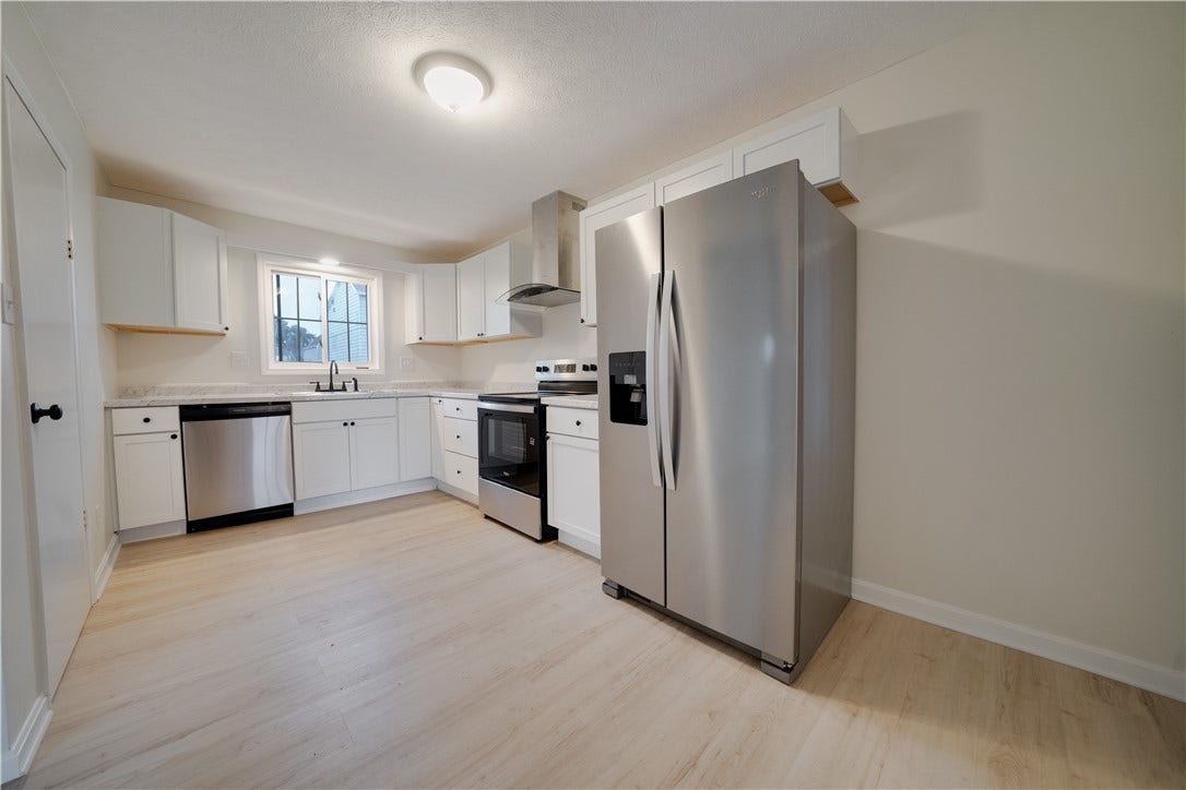 490 Glenn St, Washington, PA 15301