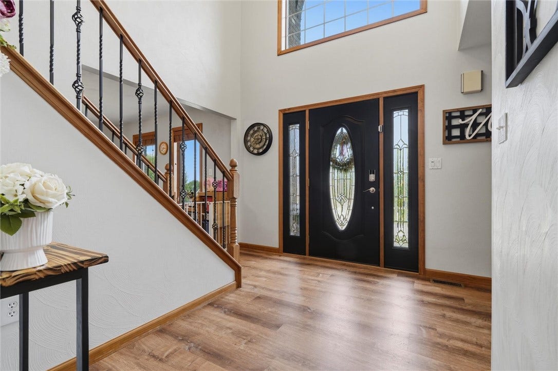 1066 Nottingham Ct, North Huntingdon, PA 15642