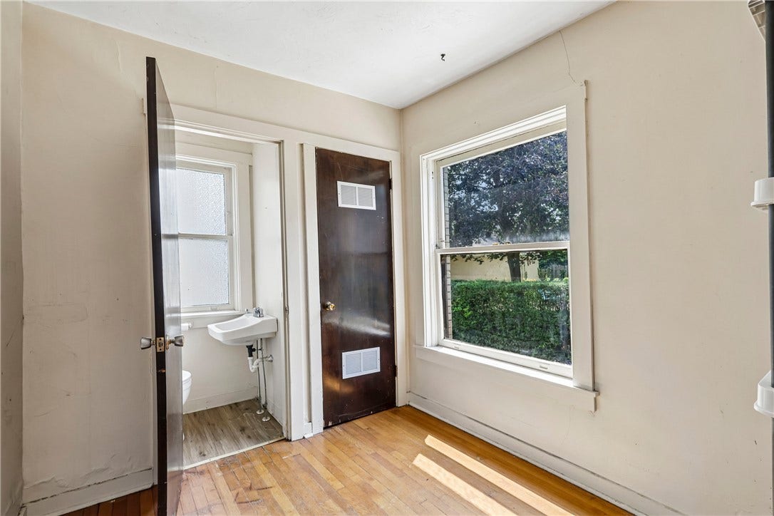 622 Whitney Avenue, #2, Pittsburgh, PA 15221 622 Whitney Avenue, #2, Pittsburgh, PA 15221