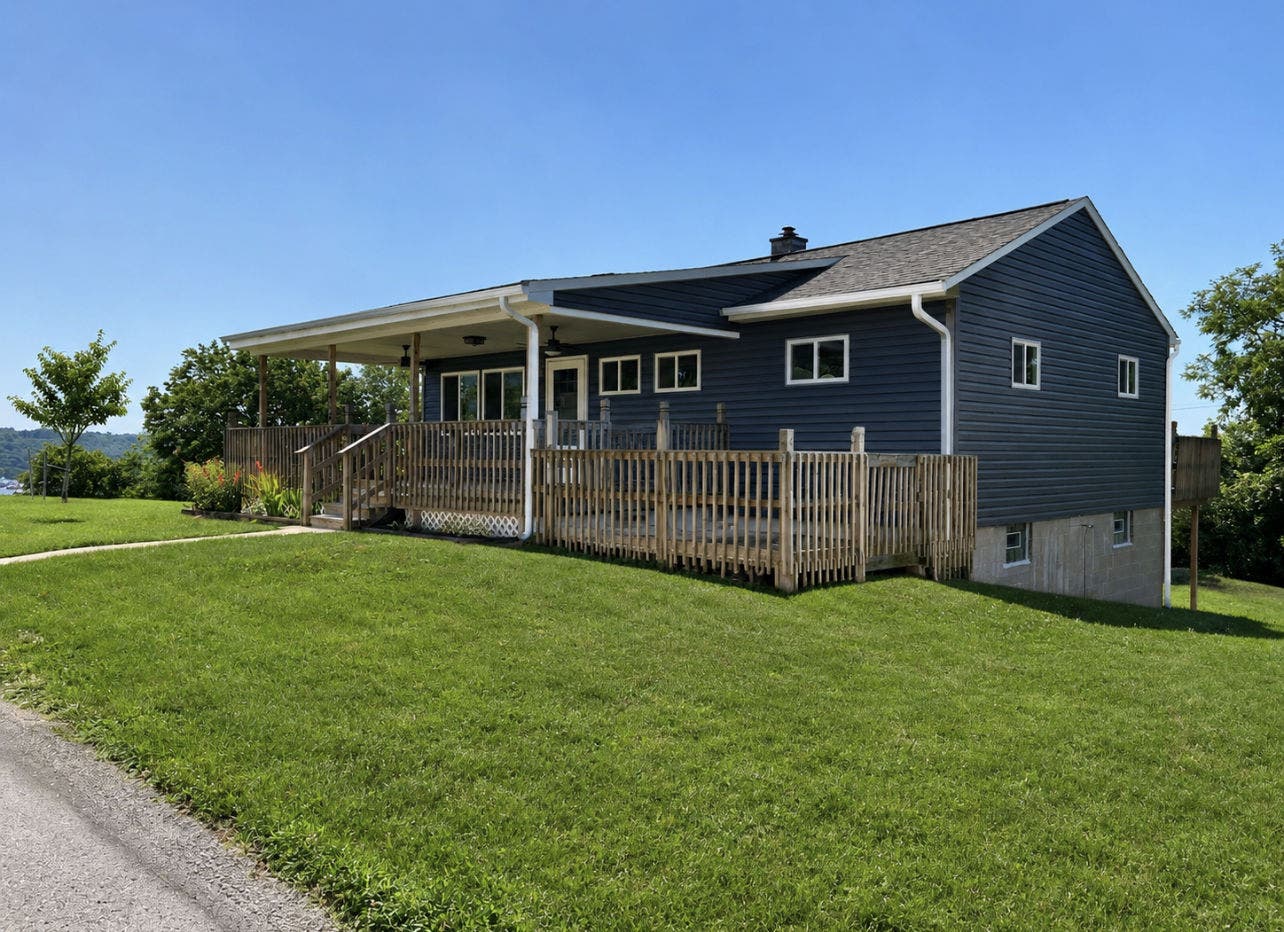 10659 Martin Drive, Irwin, PA 15642
