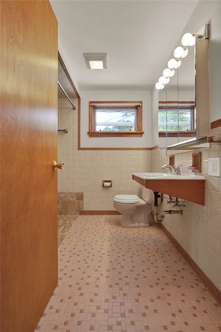 14159 Hiland Place, North Huntingdon, PA 15642