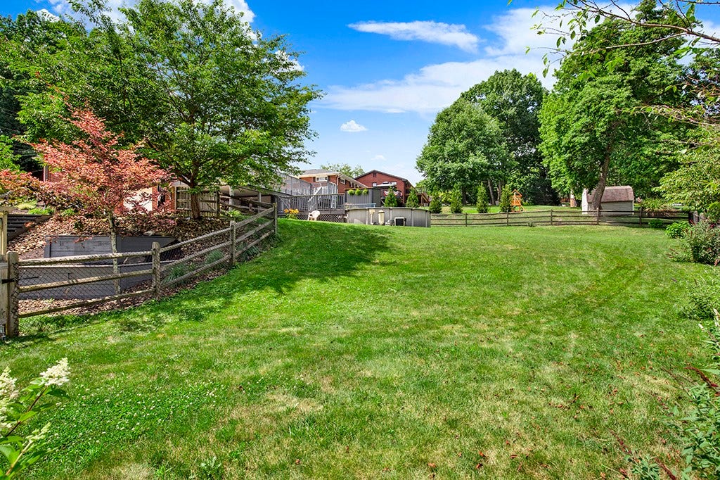 14159 Hiland Place, North Huntingdon, PA 15642