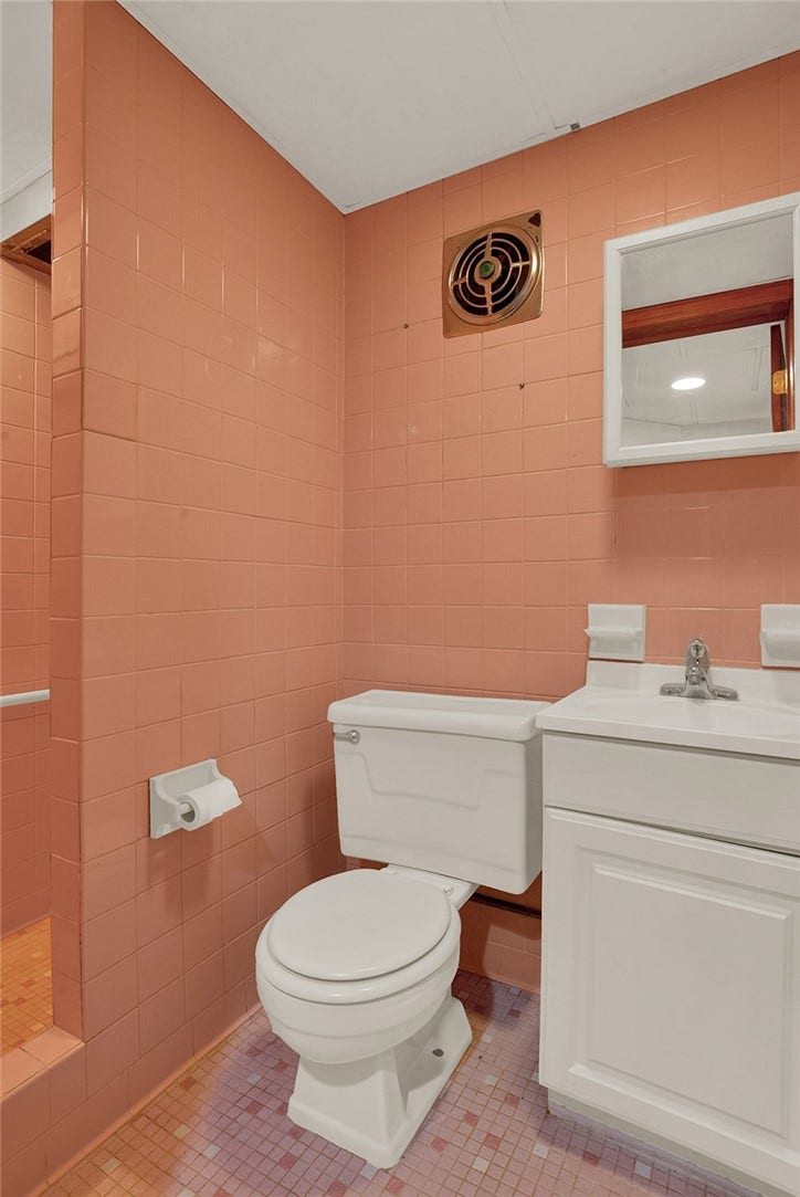 14159 Hiland Place, North Huntingdon, PA 15642