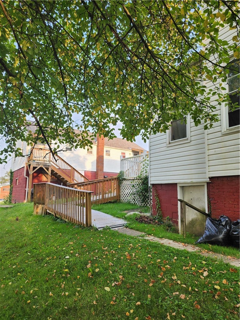 49 N Spring St, Greensburg, PA 15601