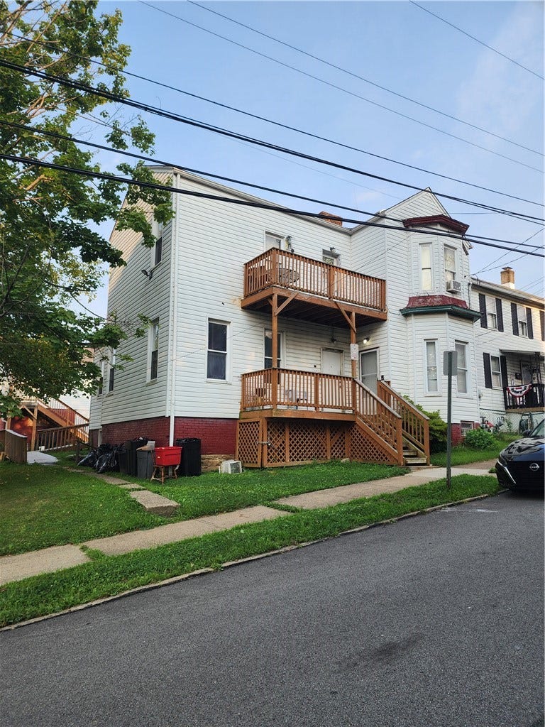 49 N Spring St, Greensburg, PA 15601