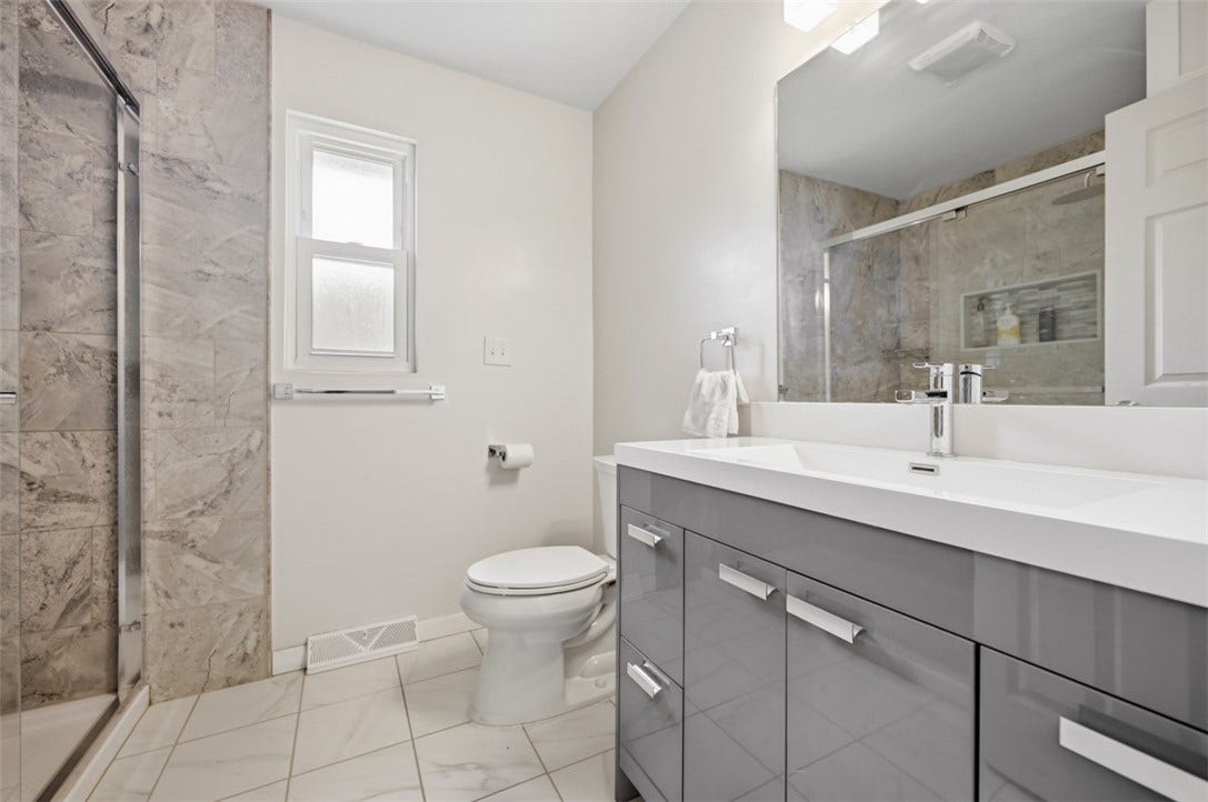 main floor full bath