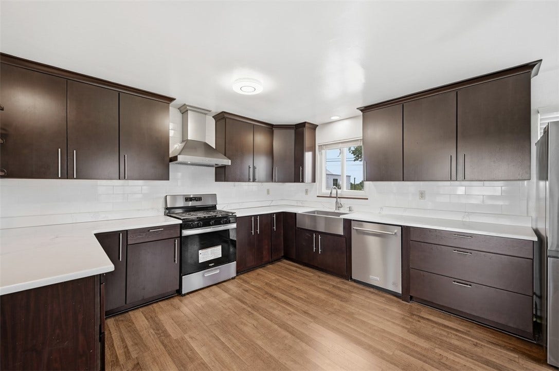 514 Fort Couch Rd, Pittsburgh, PA 15241